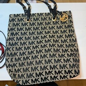 Michael kors bag